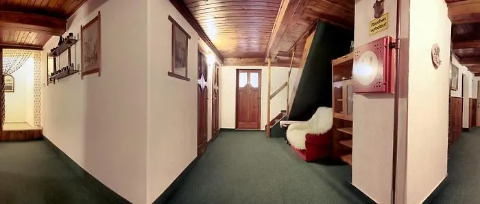 U Stehliku Ruzova